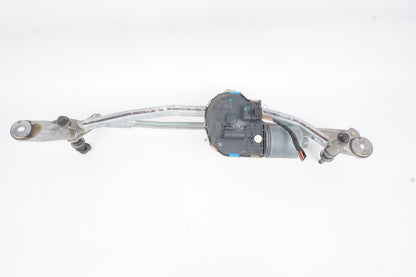2012 - 2018 BMW F13 F06 650i 640i M6 FRONT WINDSHIELD WIPER LINKAGE W/ MOTOR OEM