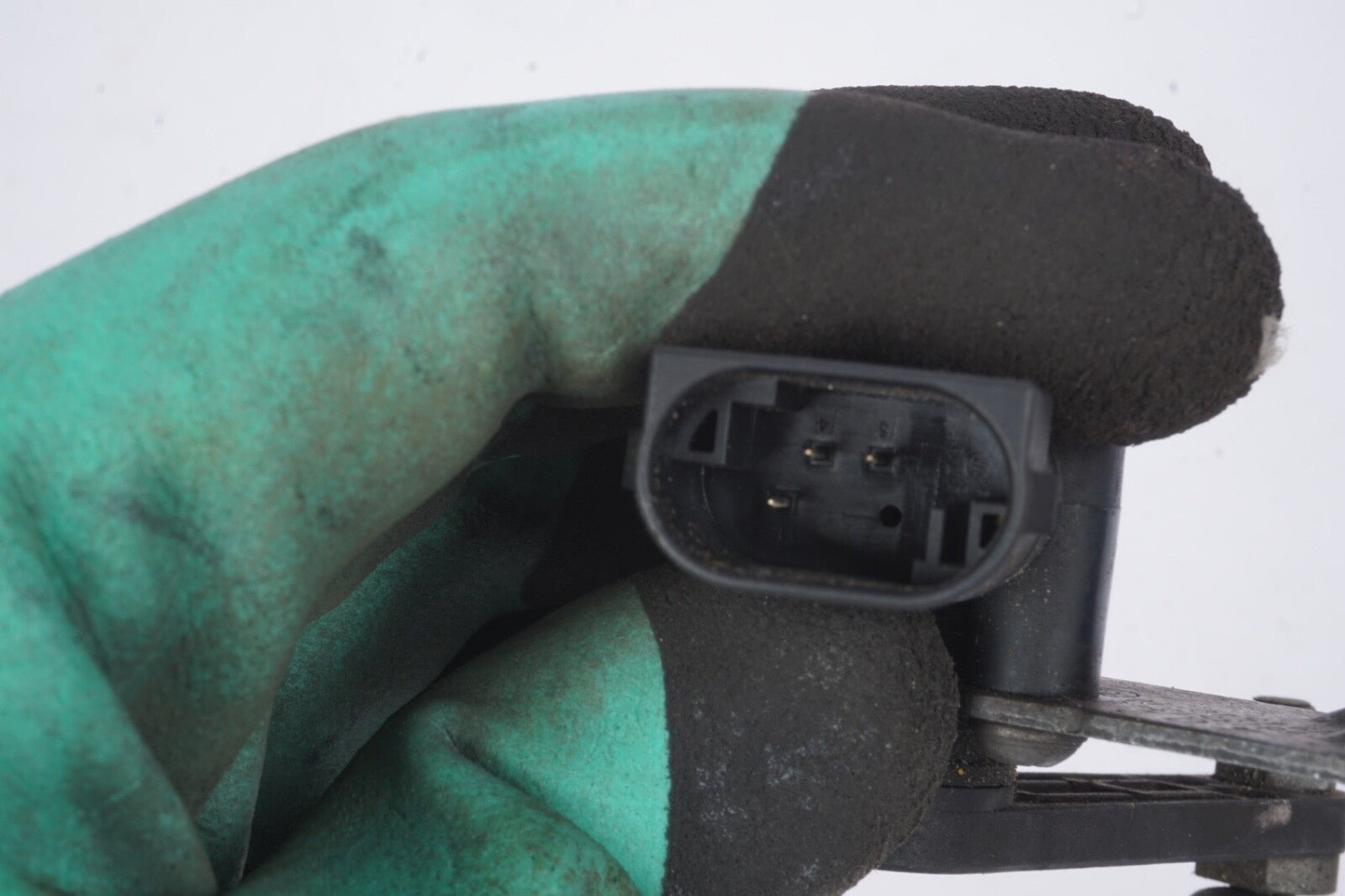 2022 - 2024 BMW i4 430I REAR LEFT RIGHT SIDE HEADLIGHT HEIGHT LEVEL SENSOR X 2