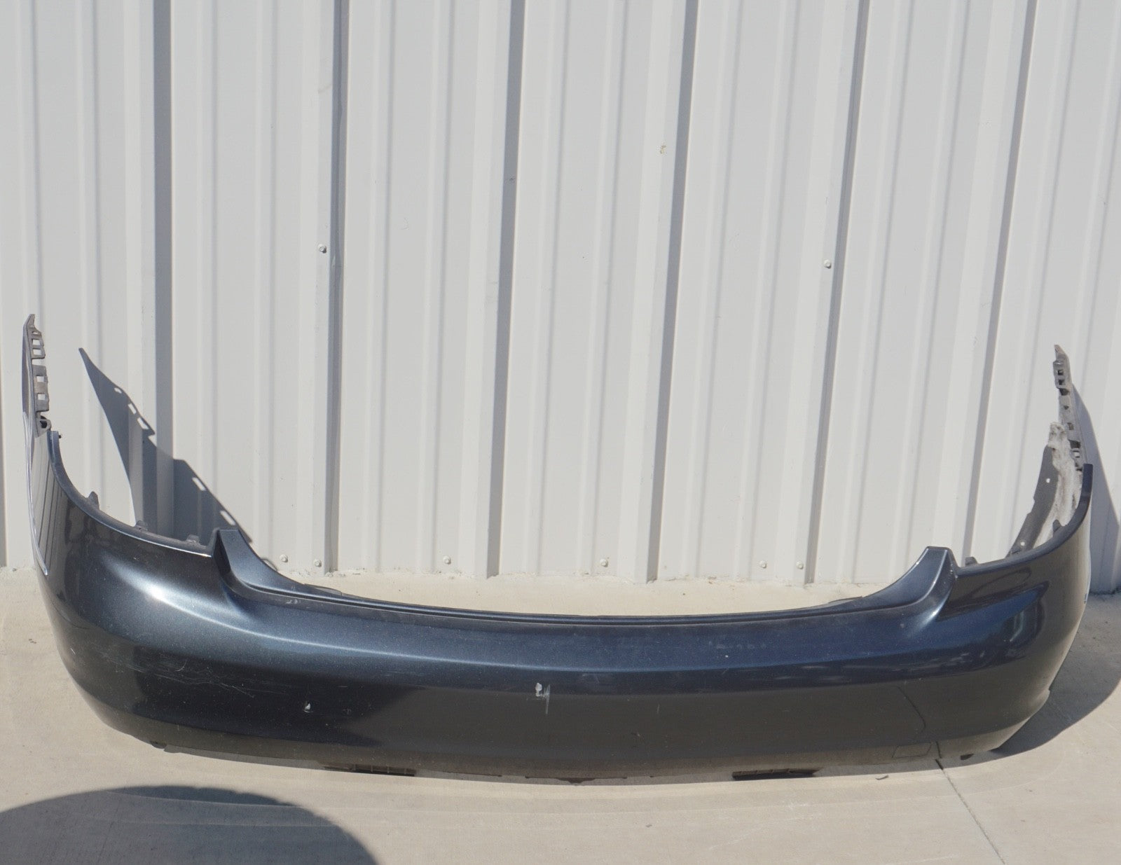 14-17 Mercedes E350 E550 Convertible Base Rear Bumper Cover Panel  Oem