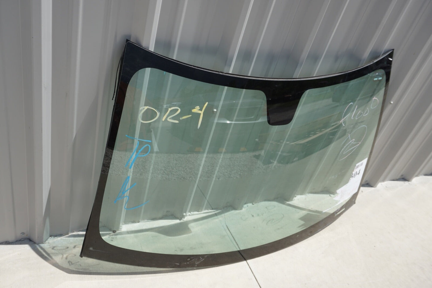 2014 - 2020 FIAT 500L FRONT WINDSHIELD WINDOW GLASS OEM