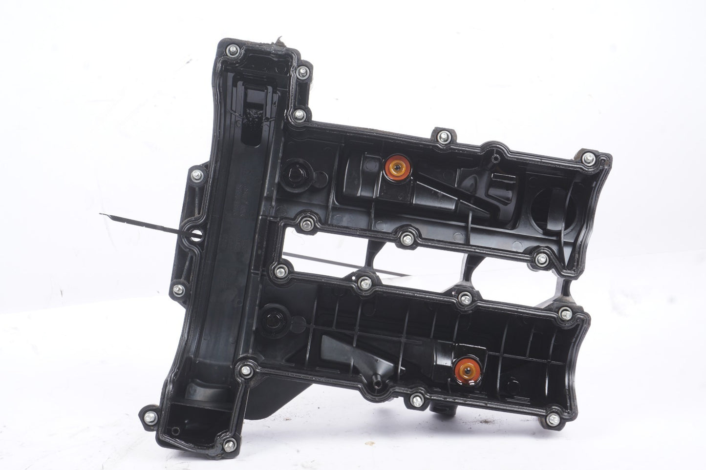 2015 - 2018 FORD FOCUS 1.0L ENGINE VALVE COVER OEM