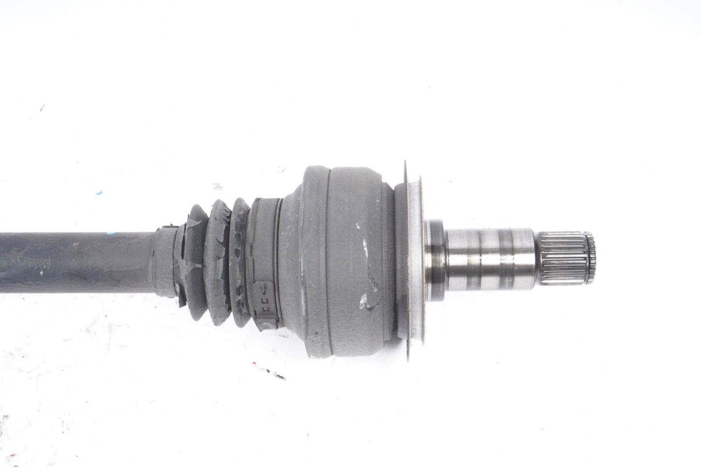 07-18 Mercedes W212 E350 S550 E400 Rear Left or Right Axle CV Half Shaft OEM