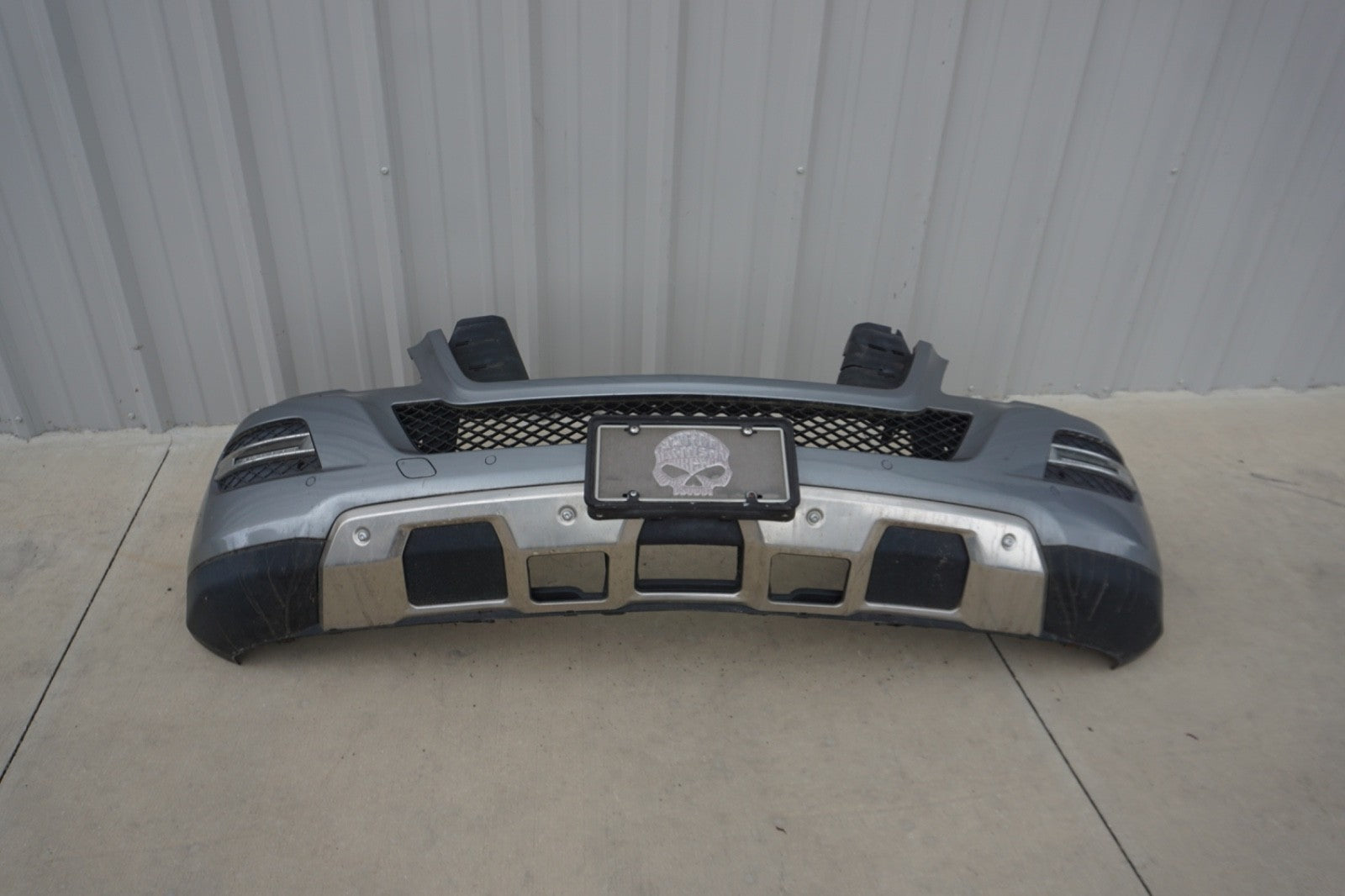 2009 2010 2011 Mercedes ML ML350 ML550 Front Bumper OEM A1648857225