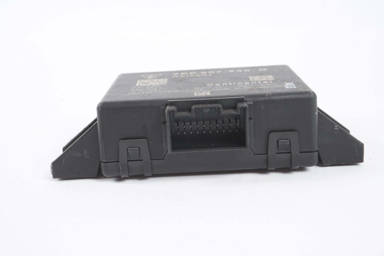 2011 - 2014 PORSCHE CAYENNE GATEWAY CONTROL MODULE 7PP907530P  OEM