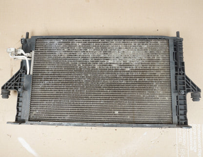 2006-2010 VOLVO C70 T5 ENGINE MOTOR COOLING COOLANT RADIATOR OEM