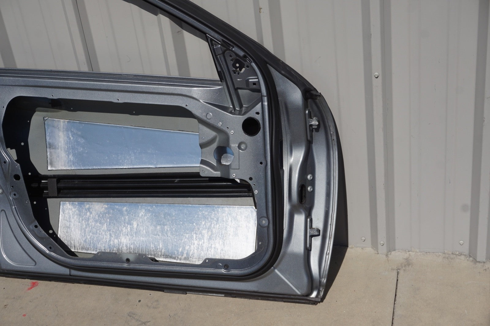 2007 - 2013 MERCEDES-BENZ S550 FRONT LEFT DRIVER SIDE DOOR SHELL OEM