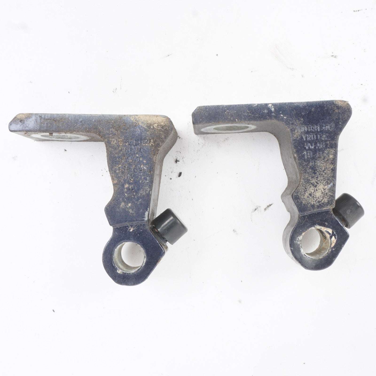 2012-2022 Volkswagen Passat Front Right Passenger Side Door Hinge Set Of 2 OEM