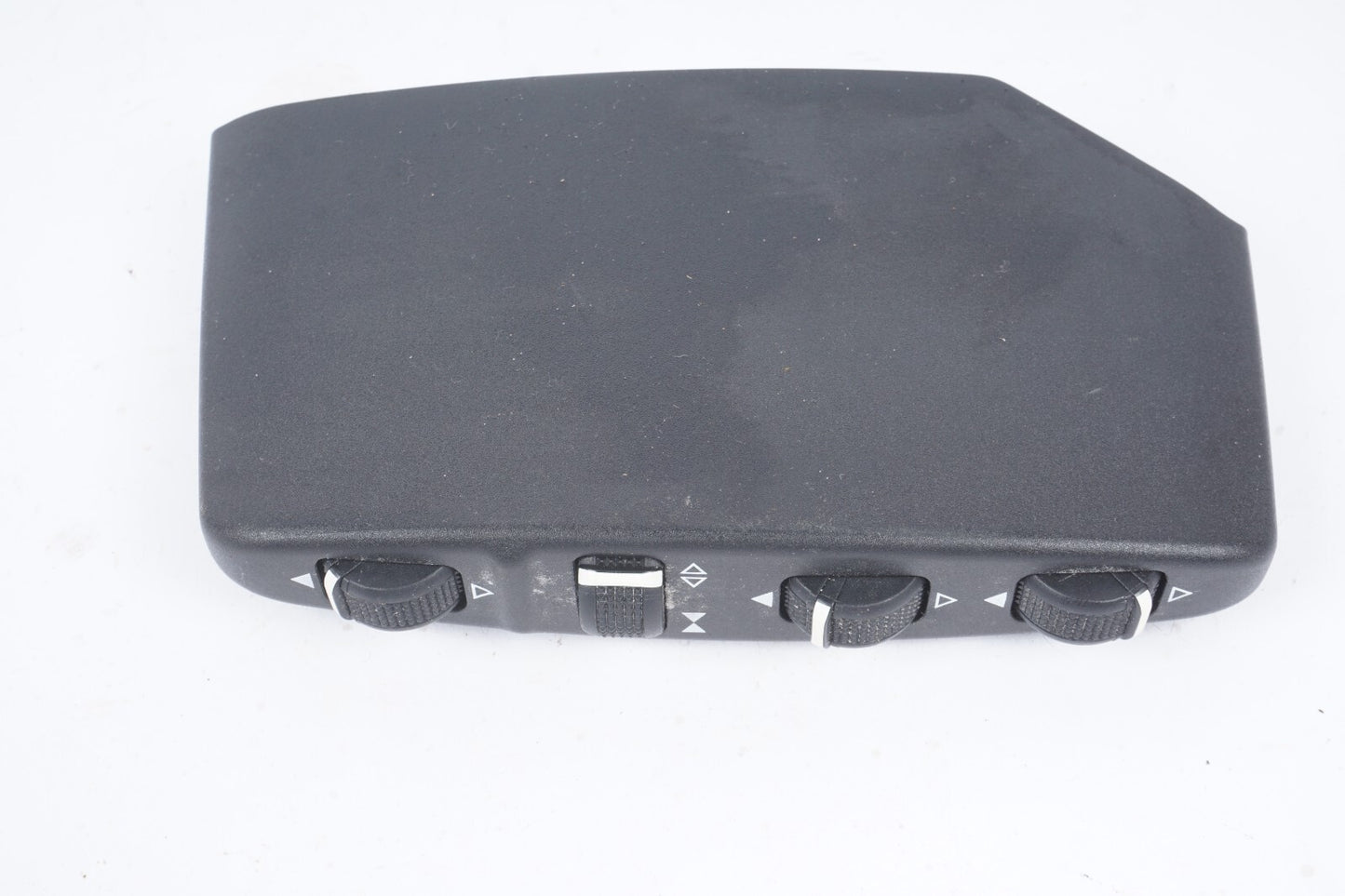 10-17 Mercedes E350 E550 Front Left Driver Side Seat Switch Control Valve OEM