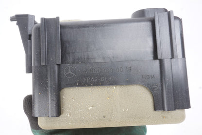 10-13 Mercedes W207 E350 Coupe Central Locking Vacuum Pump  OEM