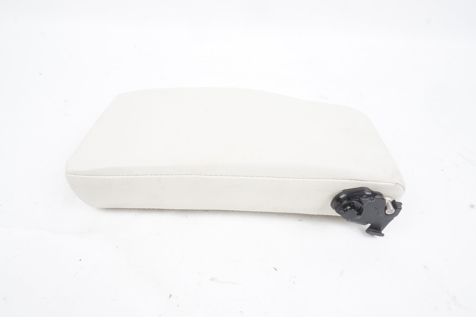 14-17 Fiat 500L Rear Seat Armrest w/ Cup Holder OEM