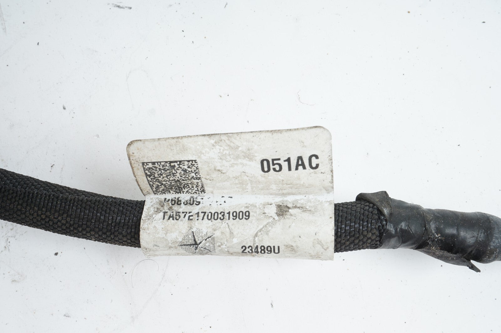 2017 - 2020 CHRYSLER PACIFICA BATTERY NEGATIVE CABLE WIRE HARNESS 68271650AB OEM