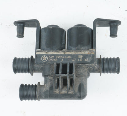 2008 - 2013 BMW X6 HEATER CONTROL VALVE SOLENOID  6910544 OEM