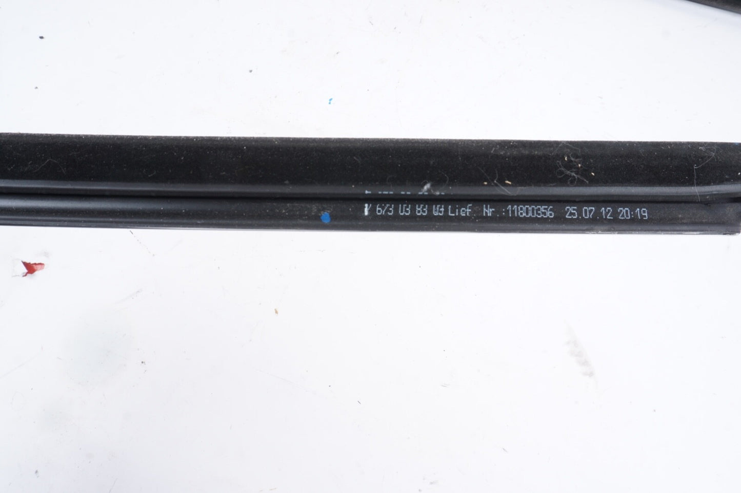 10-14 MERCEDES BENZ E350 COUPE RIGHT LEFT REAR QUARTER PANEL WINDOW MOLDING OEM