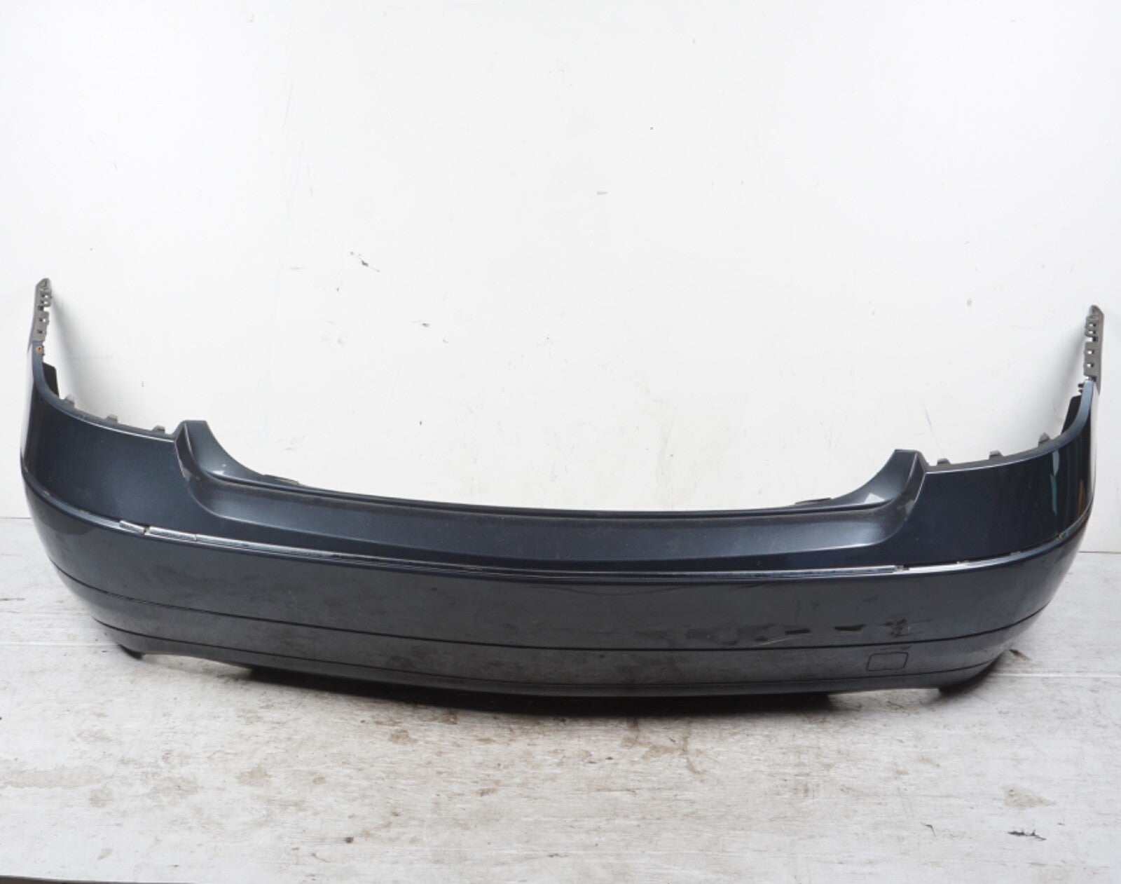2009 2010 2011 2012 2013 MERCEDES E 350 CONVERTIBLE  COUPE REAR BUMPER COVER OEM
