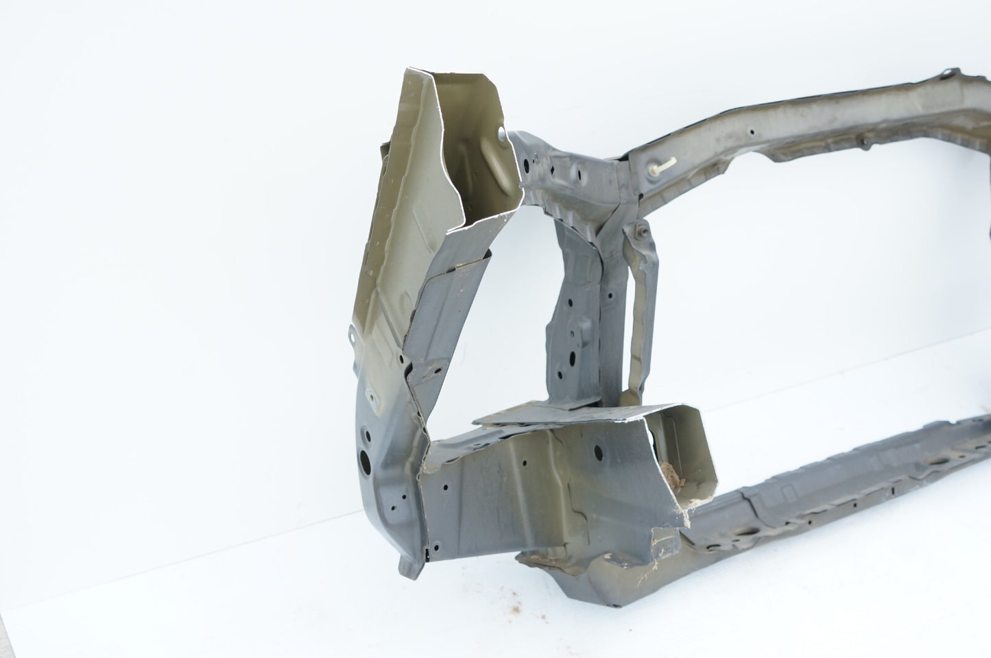 2011 - 2017 HONDA ODYSSEY FRONT RADIATOR FRAME SUPPORT CLIP ASSEMBLY OEM