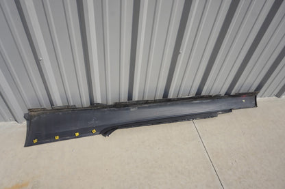 07 - 13 BMW 328i 335i Convertible Coupe Right Rocker Panel Skirt Molding OEM