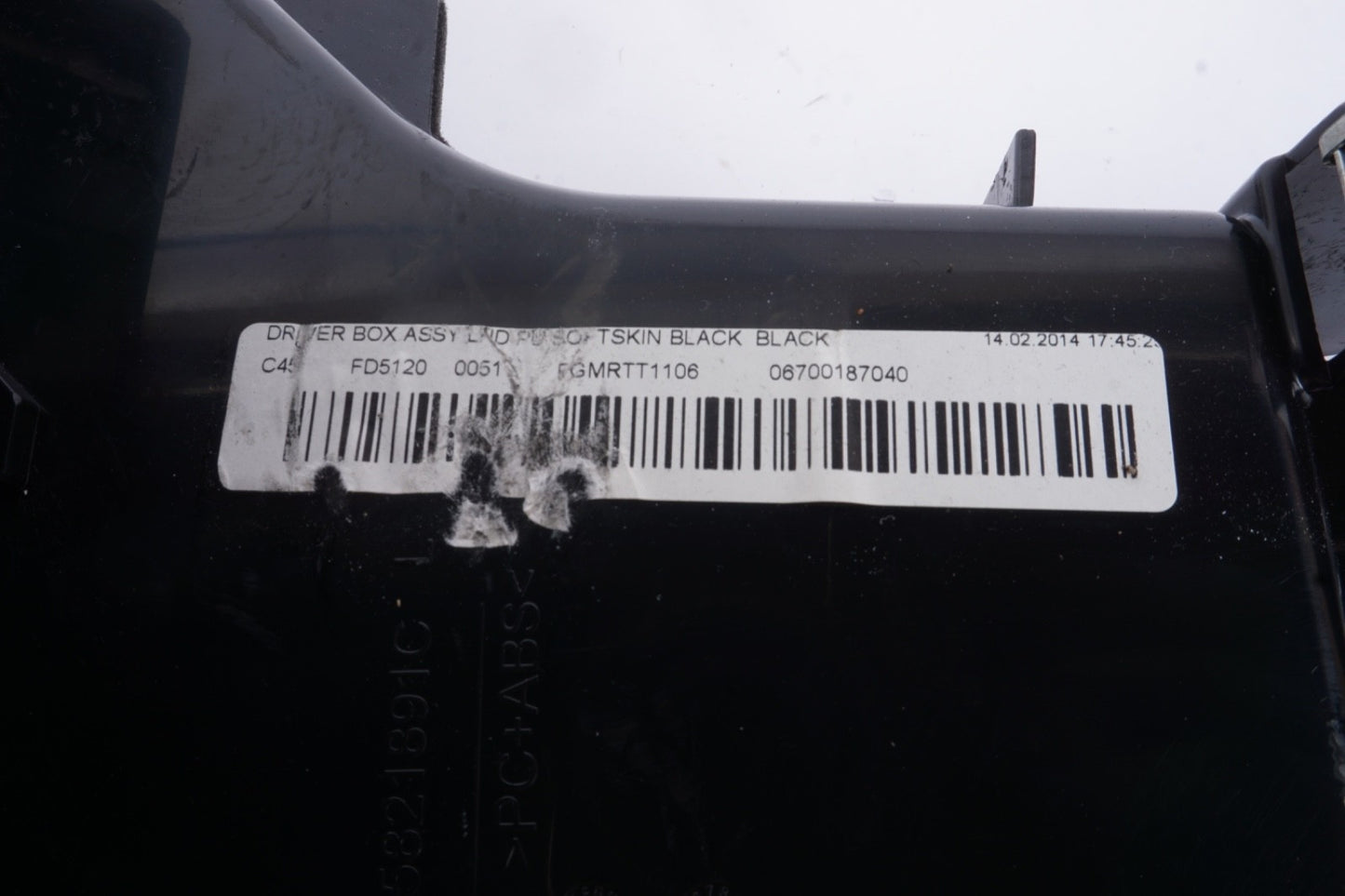 2014 -2016 MASERATI GHIBLI LEFT DASH CUBBY SMALL GLOVE BOX COMPARTMENT TRIM ASSY