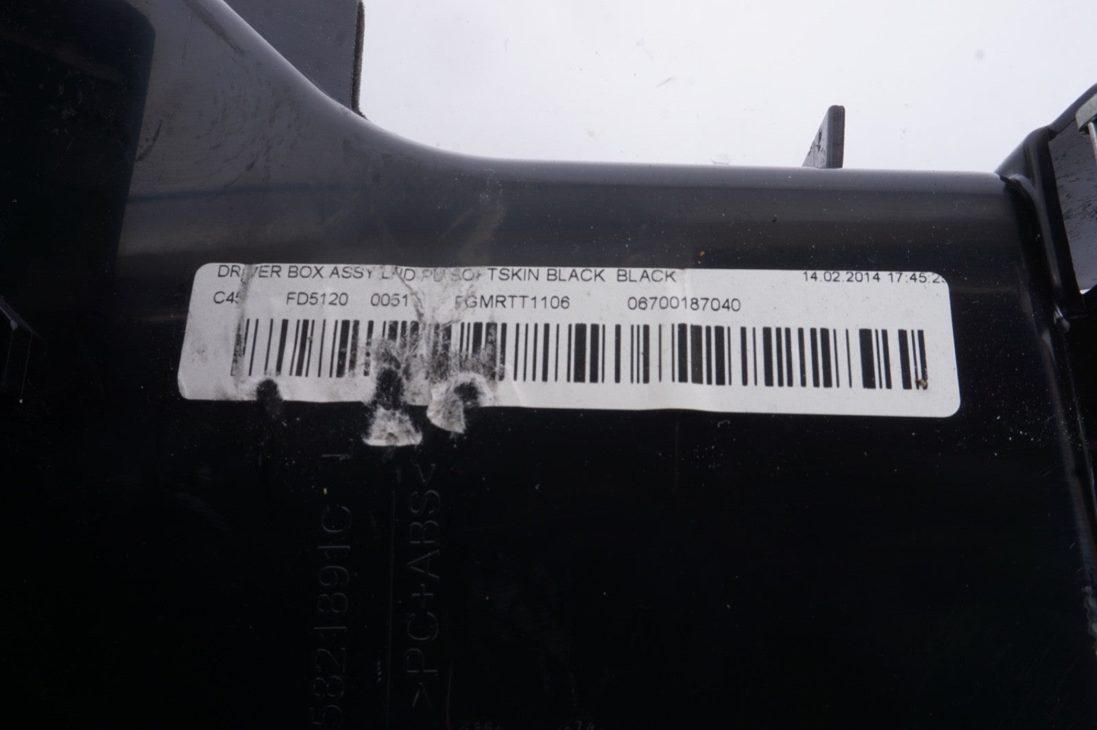 2014 -2016 MASERATI GHIBLI LEFT DASH CUBBY SMALL GLOVE BOX COMPARTMENT TRIM ASSY