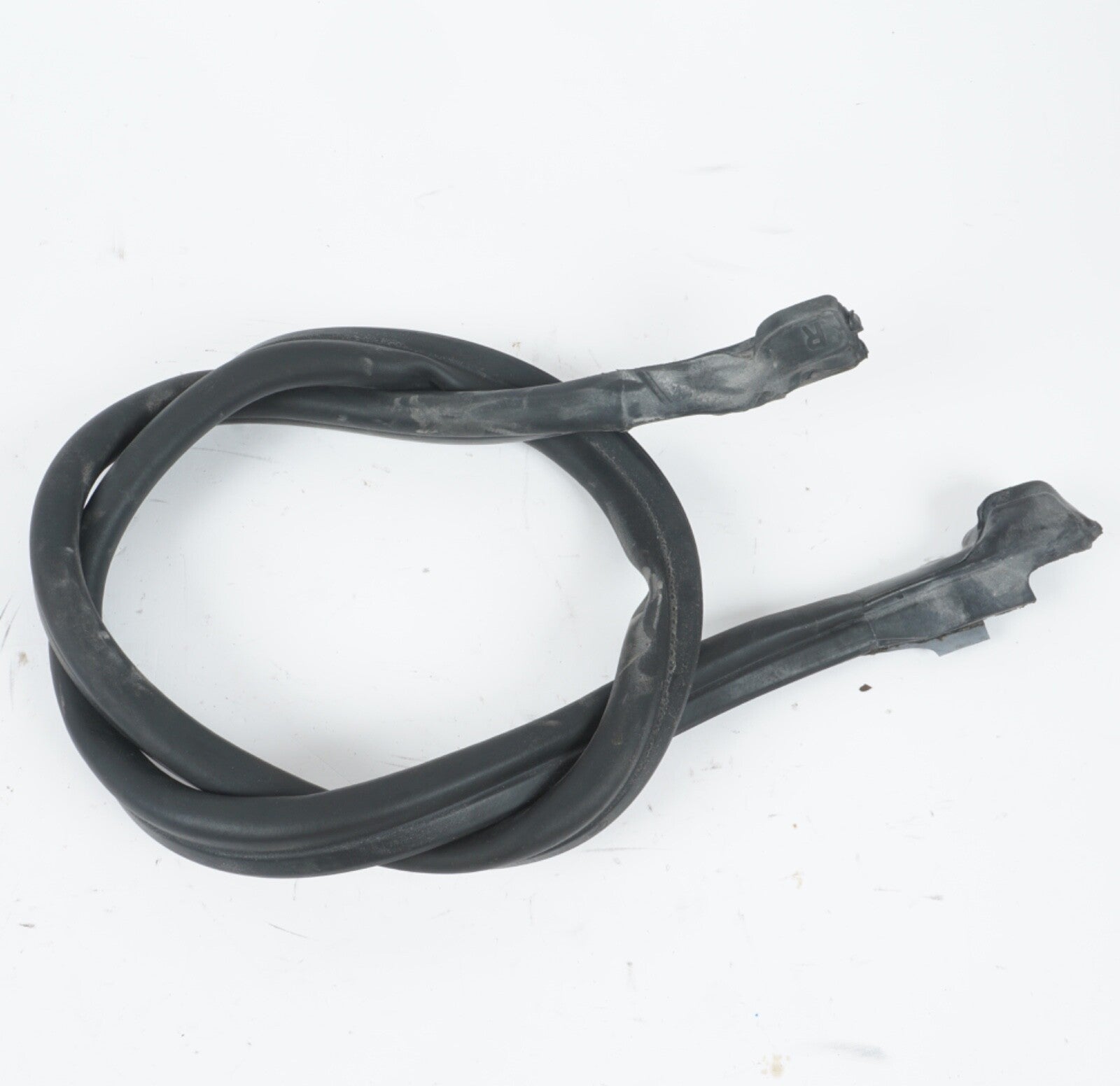03-08 BMW Z4 E85 E86 Front Under Hood Bonnet Rubber Seal Gasket 7016192 OEM