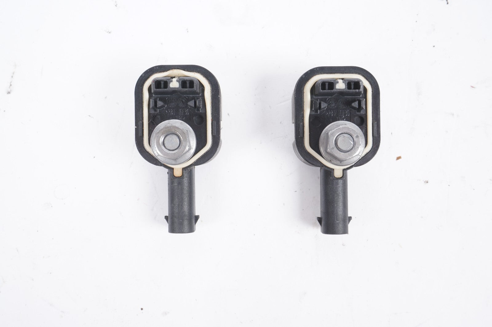 13-18 BMW 650i 640i Sensors 9224178 Left & Right  SET OEM