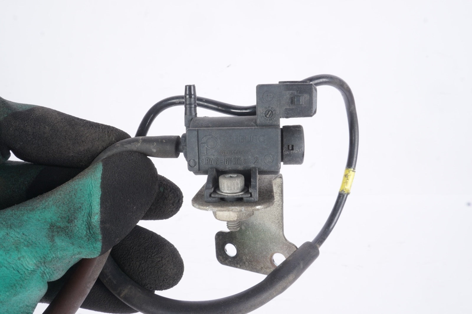 2019 - 2024 NISSAN TITAN XD SOLENOID VALVE OEM