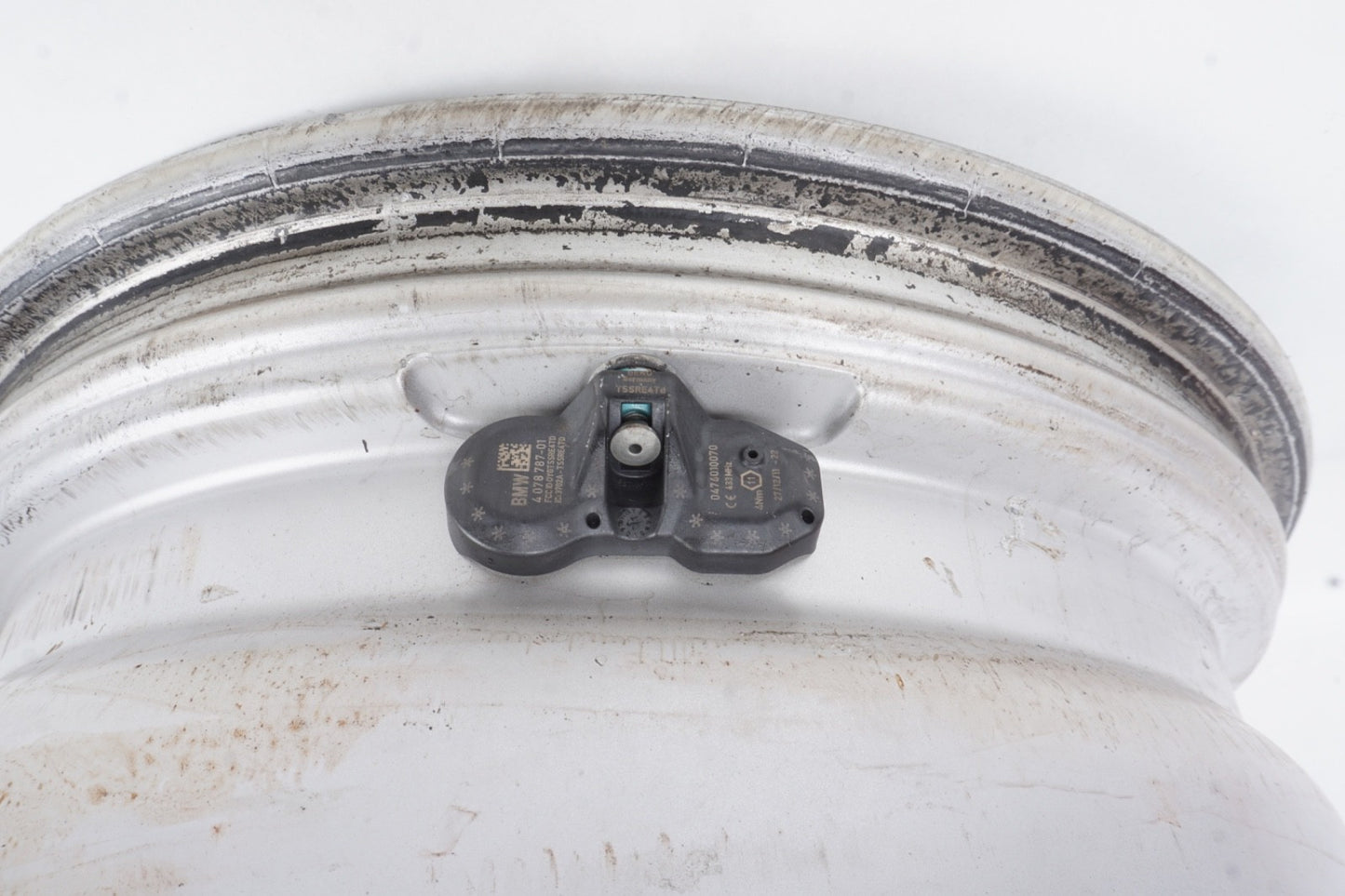 2008 - 2013 BMW 323i 328i 335i Wheel Rim 8x17 OEM