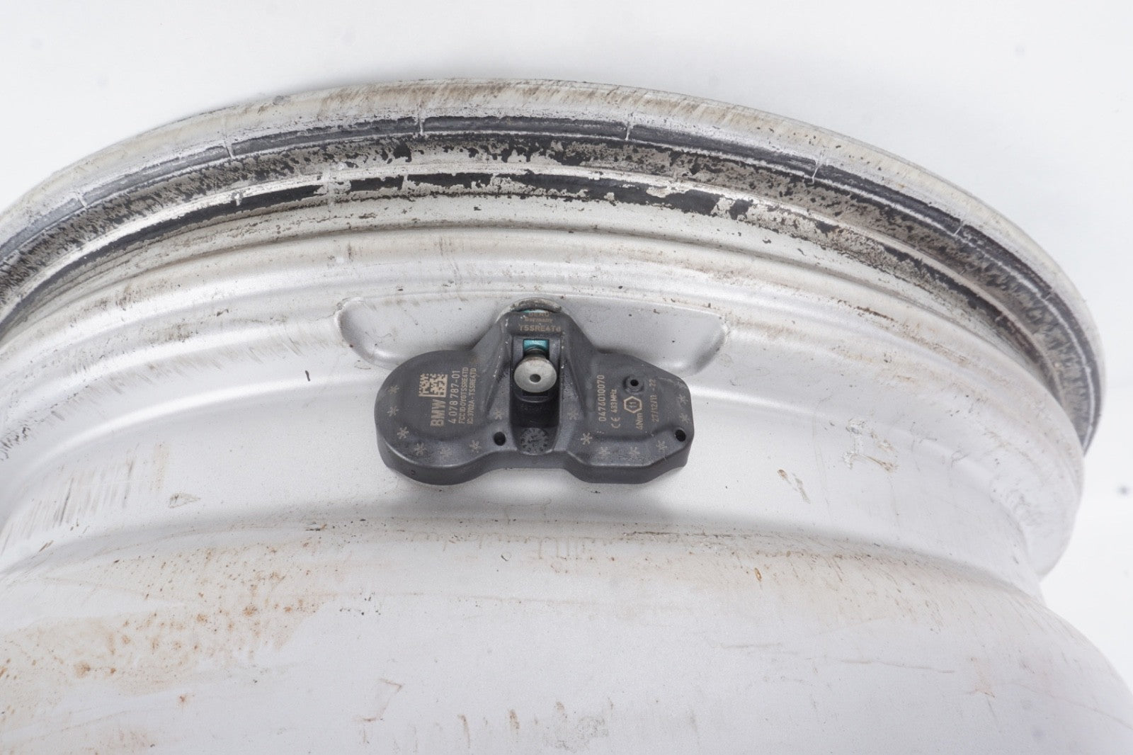 2008 - 2013 BMW 323i 328i 335i Wheel Rim 8x17 OEM