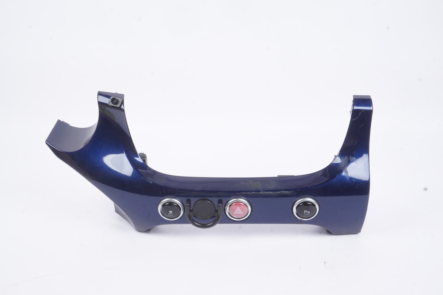 2016-18 FIAT 500X CENTER DASH TRIM BEZEL W/ HAZARD TRACTION SWITCH BLUE OEM