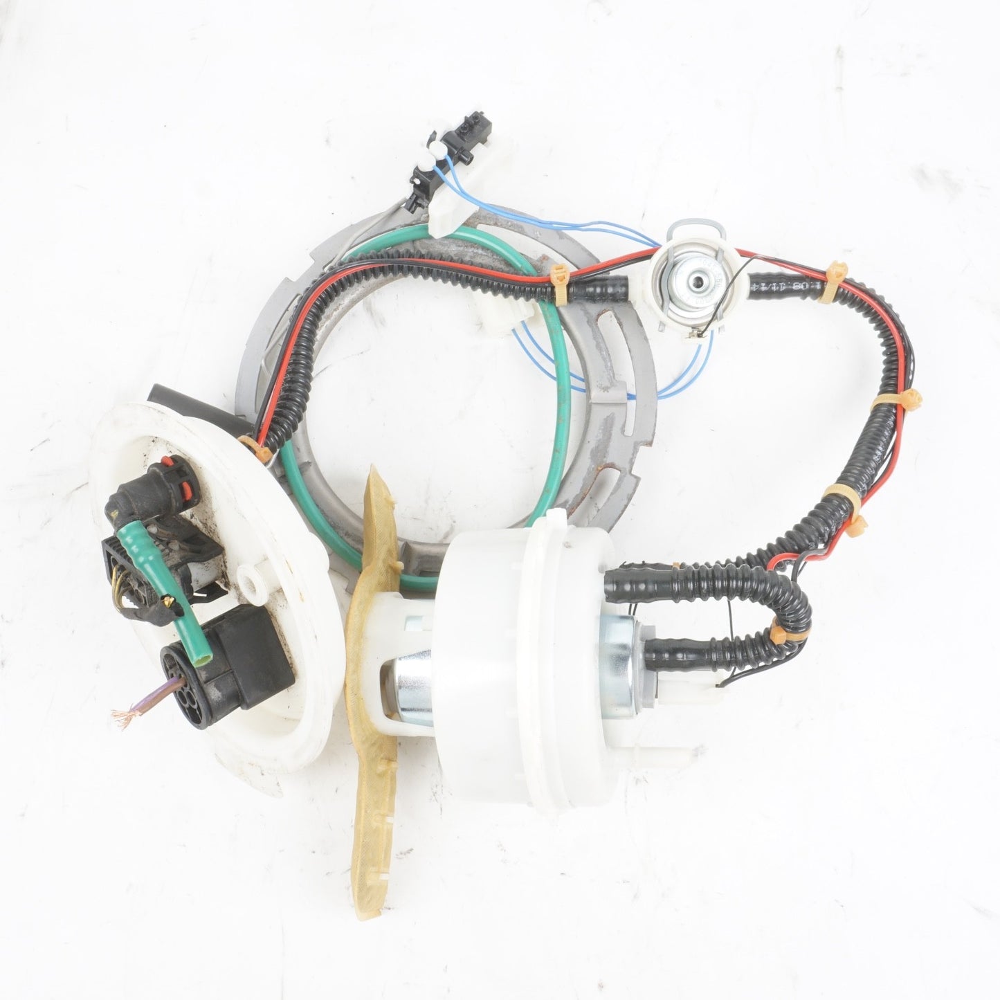12-16 Bmw 650I F12 4.4L Fuel Pump Sender Unit Gasoline Tank Mounted 16117260636