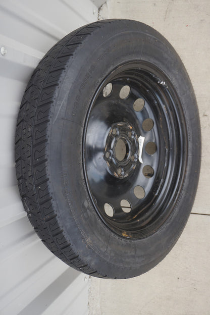 12-22 Volkswagen Passat Spare Tire 3.5Jx16 T135/90R16 OEM