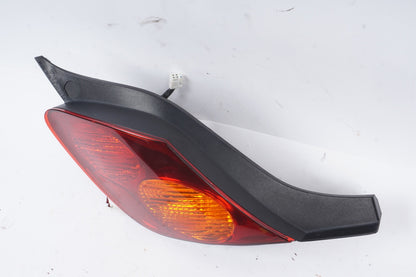 2002 - 2005 LEXUS SC430 Z40 CONVERTIBLE REAR LOWER TAIL LIGHT RIGHT