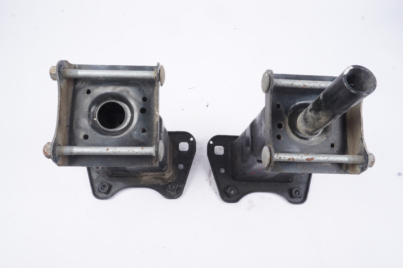 2006 - 2012 Mercedes W164 ML550 GL450 Front Left & Right Reinforcement Bracket