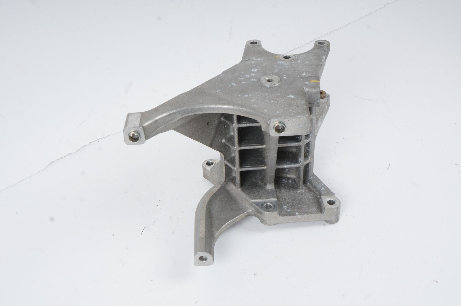 2010 - 2020 Bentley Mulsanne AC A/C Air Compressor Bracket Mount Support