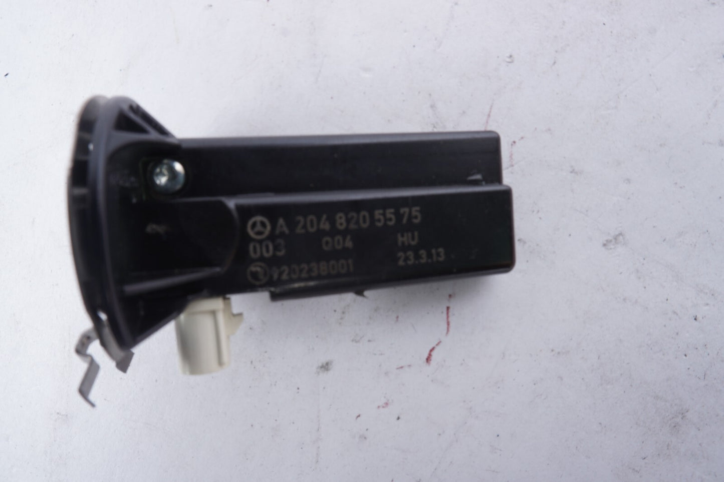 08-14 Mercedes C250 C300 C350 Antenna Amp Amplifier  Module 2048205575 OEM