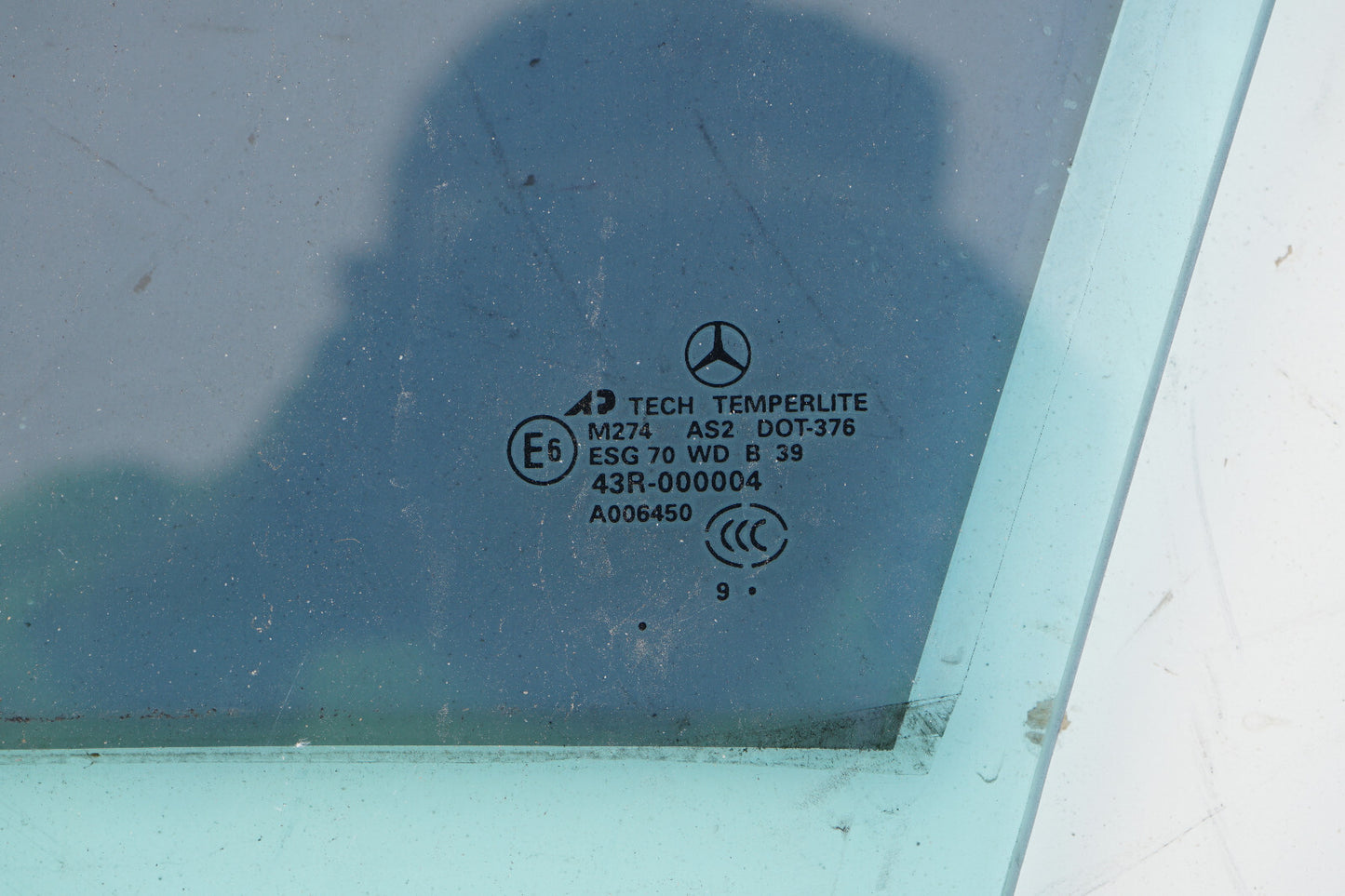 2006 - 2010 MERCEDES BENZ R350 R500 W251 FRONT LEFT DRIVER SIDE WINDOW GLASS OEM