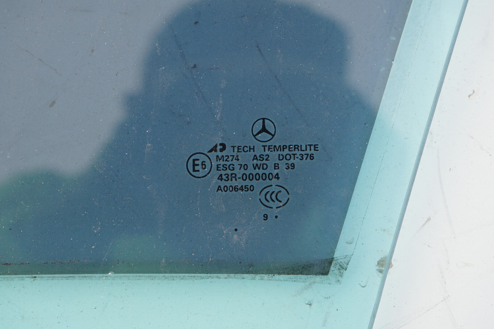 2006 - 2010 MERCEDES BENZ R350 R500 W251 FRONT LEFT DRIVER SIDE WINDOW GLASS OEM