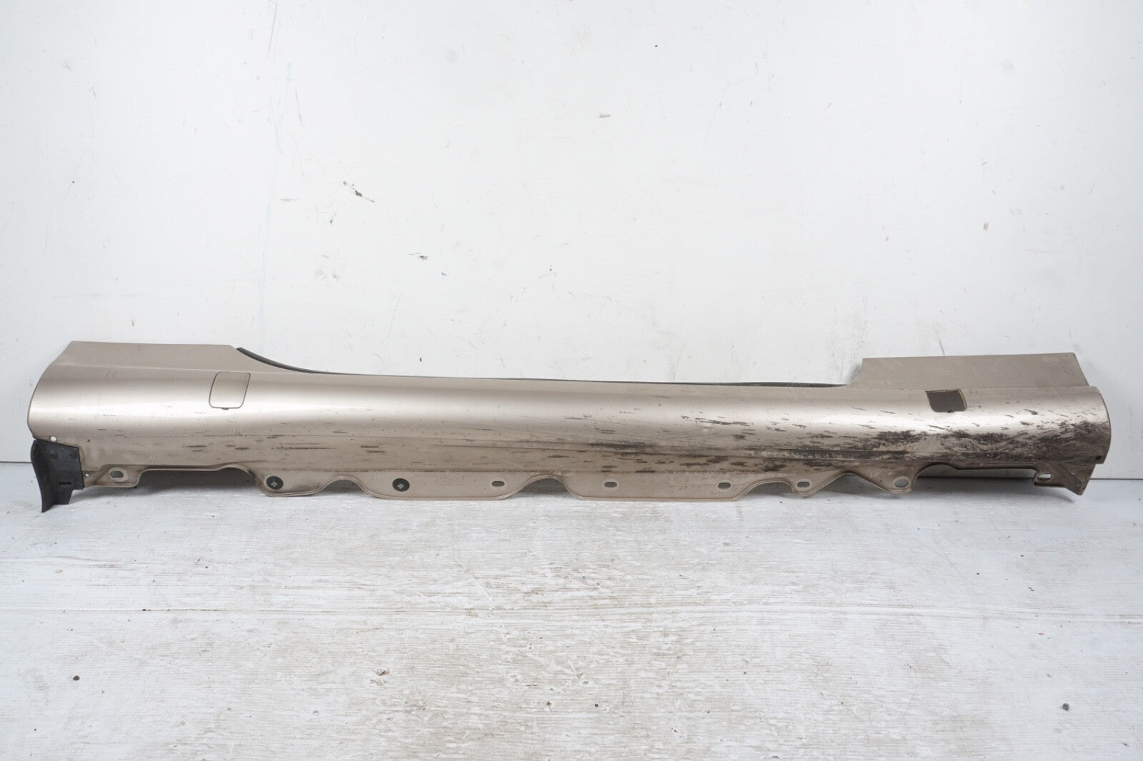 03-12 Mercedes R230 SL550 SL55 AMG Skirt Rocker Panel Right Passenger Side OEM