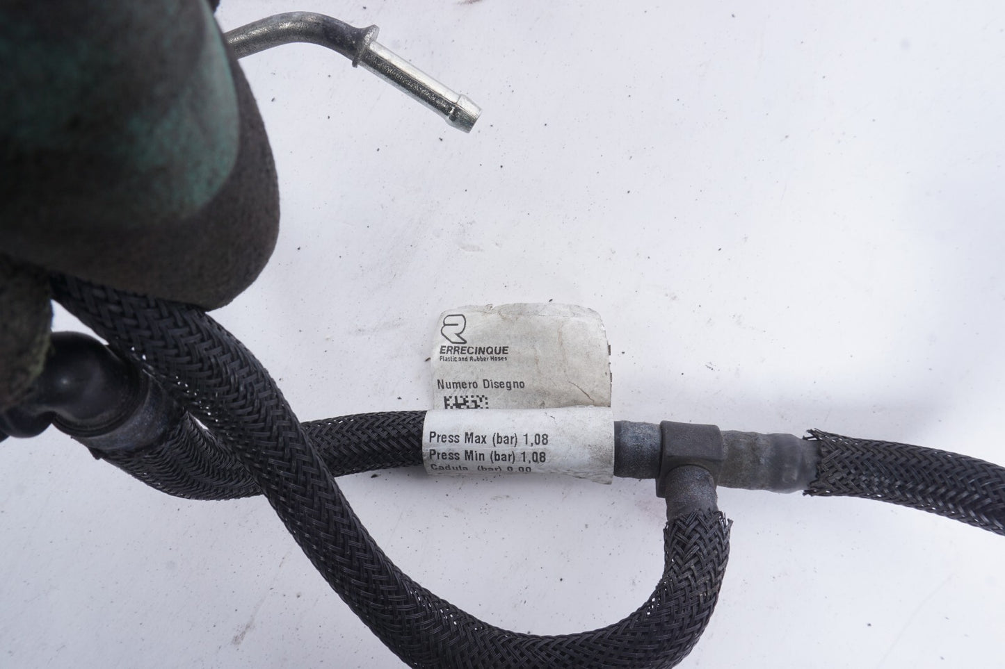 2014-2019 Maserati Ghibli 3.0L Fuel Vapor Hose Pipe Line OEM