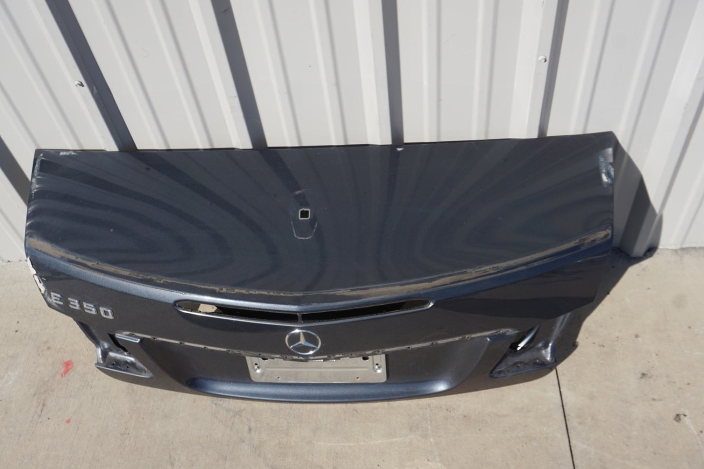 11-17 Mercedes W207 E550 E400 E350 E550 Convertible Trunk Lid Panel Assembly OEM