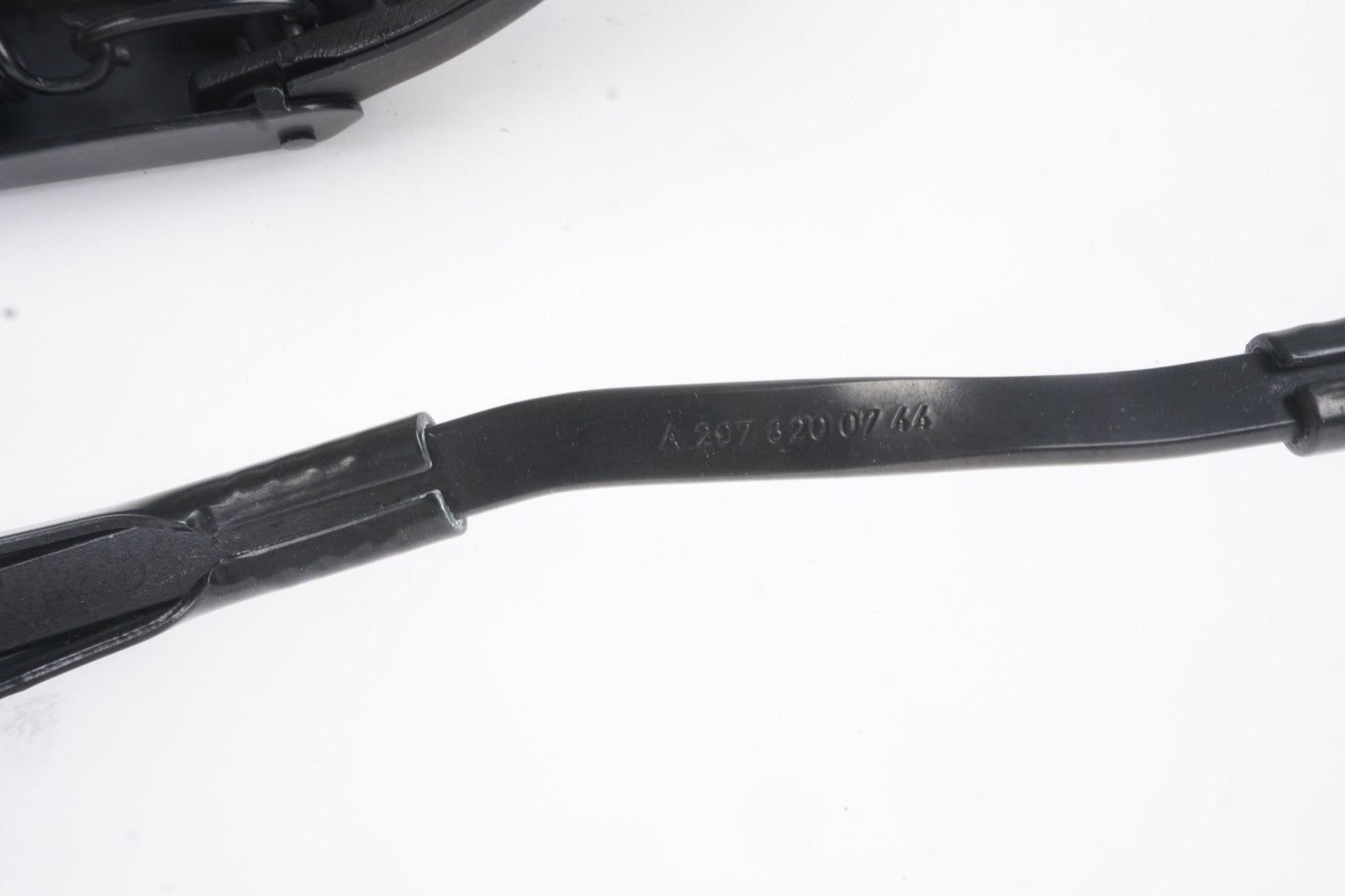 11-13 Mercedes W207 E350 E550 Coupe Windshield Wiper Arm Left & Right OEM