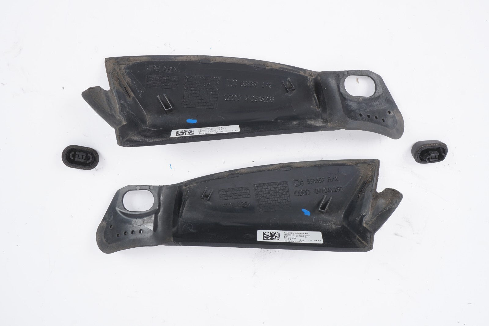 12-14 AUDI A8L A8 TAIL LIGHT INNER TRIM COVER LEFT & RIGHT OEM