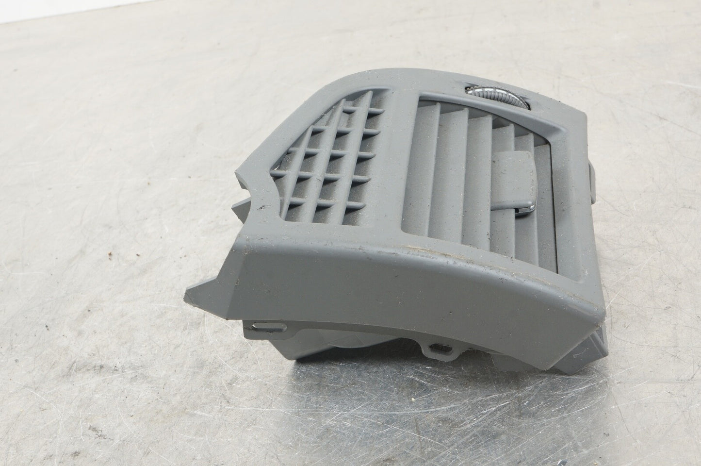 07-13 Mercede W221 S550 CL550 Dashboard AC A/C Air Vent Left Driver GRAY OEM