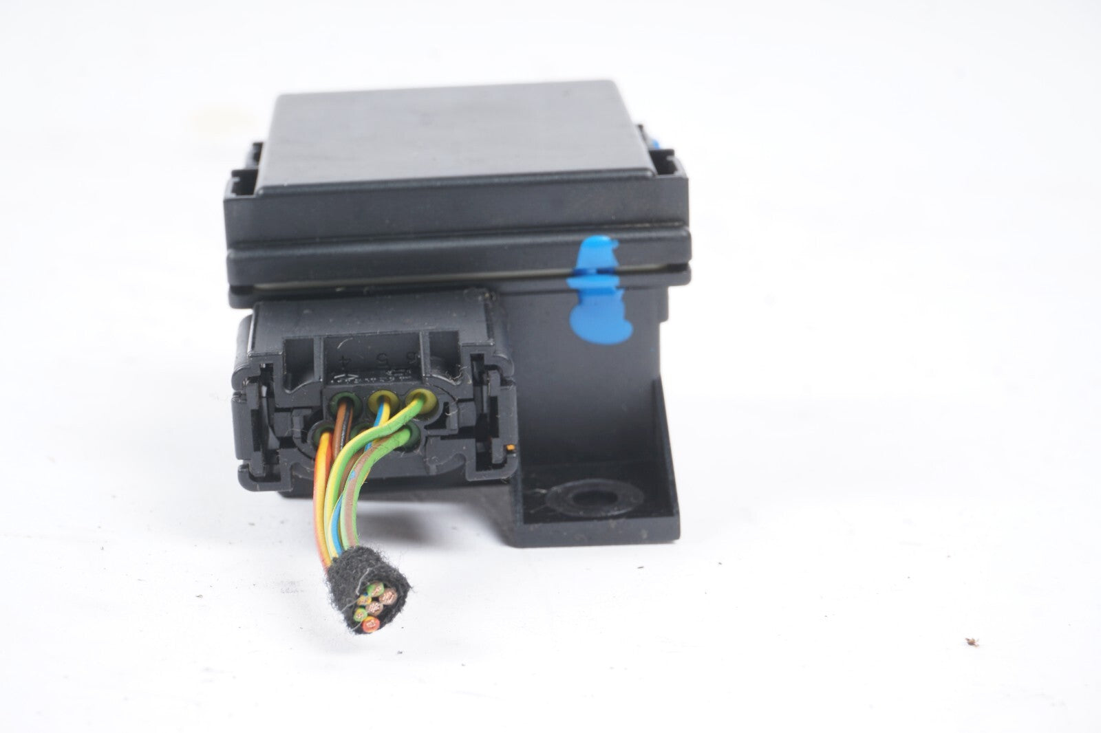 03-12 Mercedes R230 SL500 SL550 Seat Belt Seatbelt Tension Sensor 2158600505 OEM