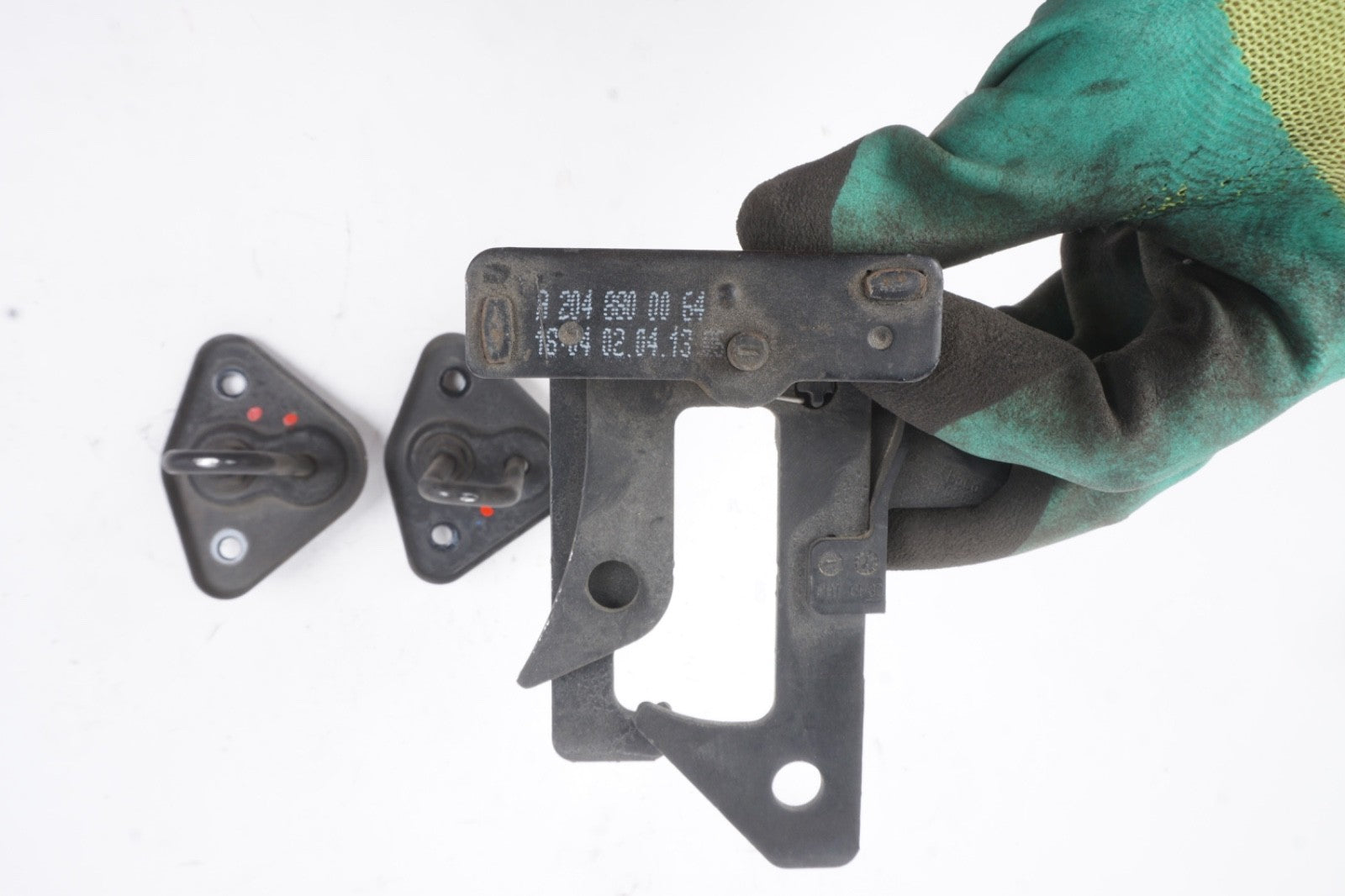 2013 - 2016 Mercedes GL450 X166 Front Hood Safety Lock Latch Catch OEM