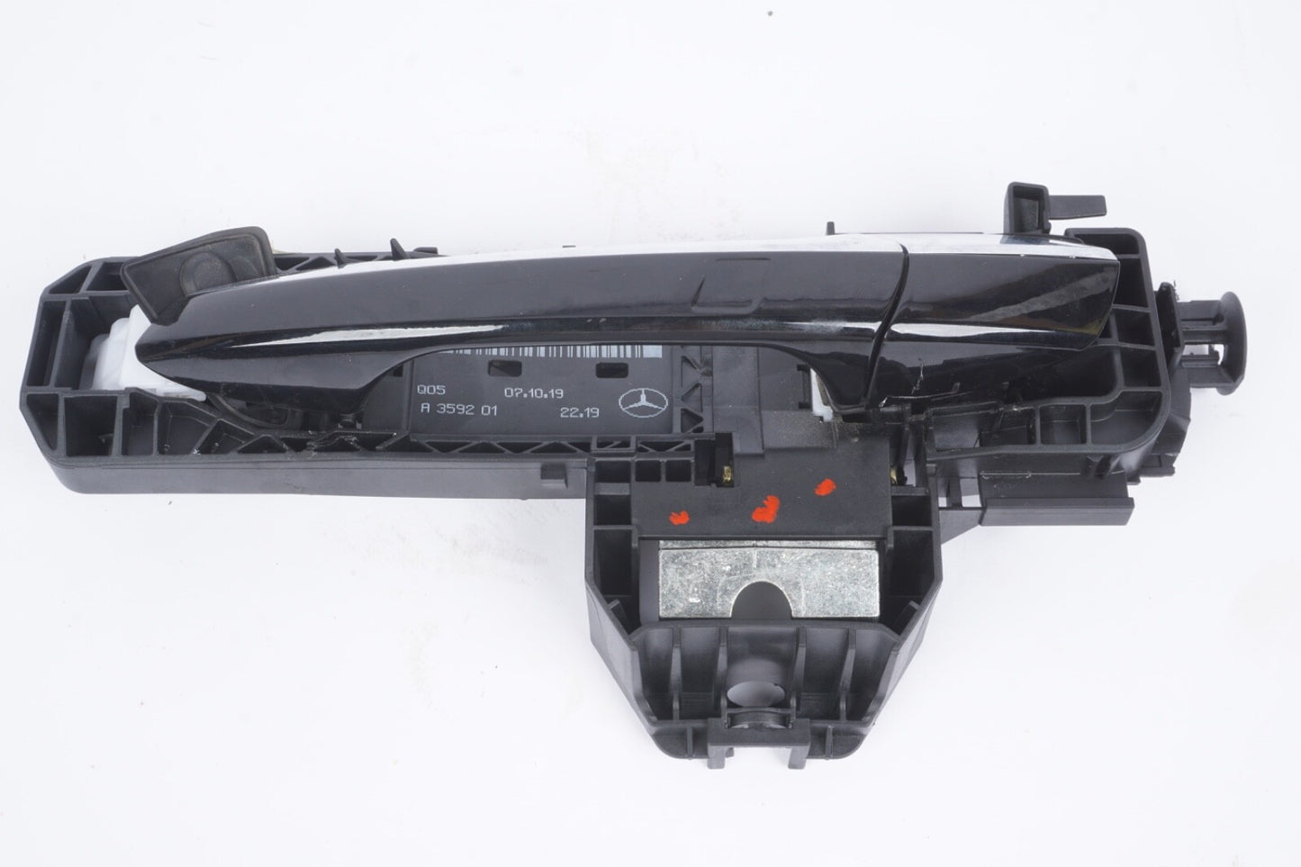2015 - 2020 MERCEDES GLA250 X156 REAR LEFT SIDE EXTERIOR DOOR HANDLE OEM