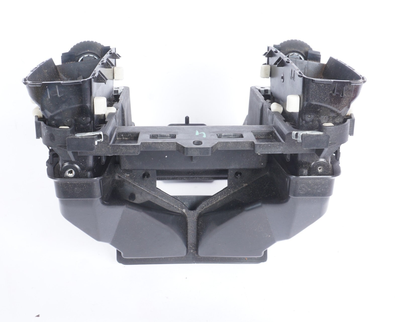 11-18 Porsche Cayenne 958 Rear Center Console Mount Bracket 7P5863239F OEM