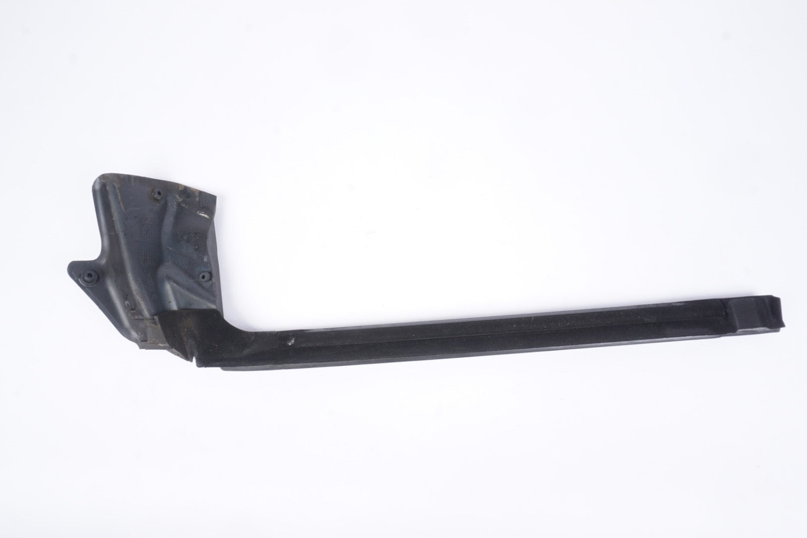 2013-2019 BMW 640I GRAN COUPE - REAR RIGHT DOOR SEAL / Gasket (Inner)