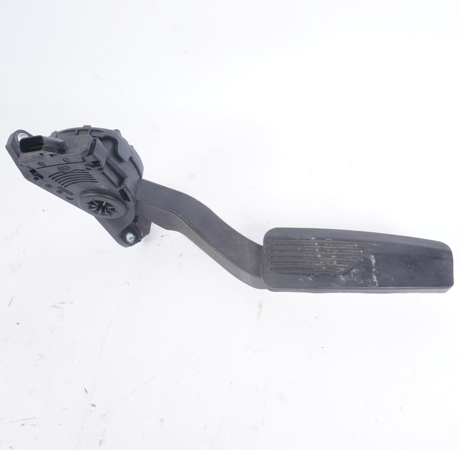 2014-2017 Maserati Ghibli Gas Accelerator Pedal 04861714  OEM