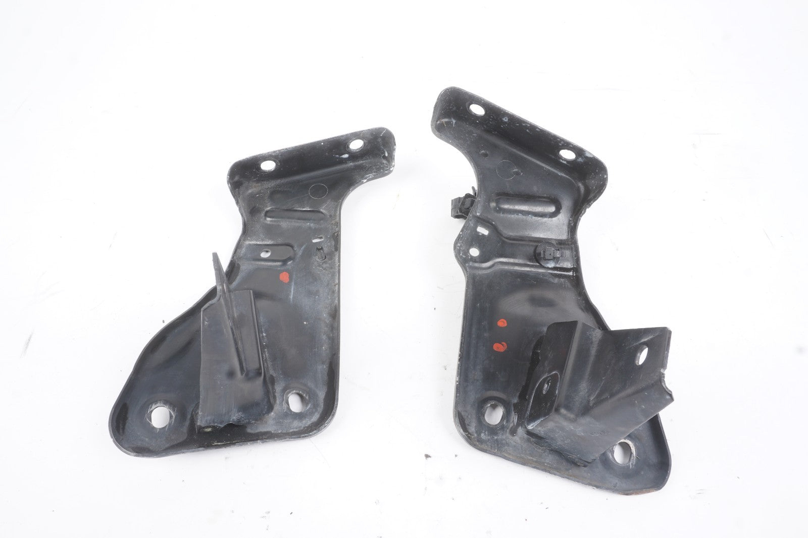 2014-2019 Maserati Ghibli Front Subframe Support Mount Bracket Left & Right  OEM
