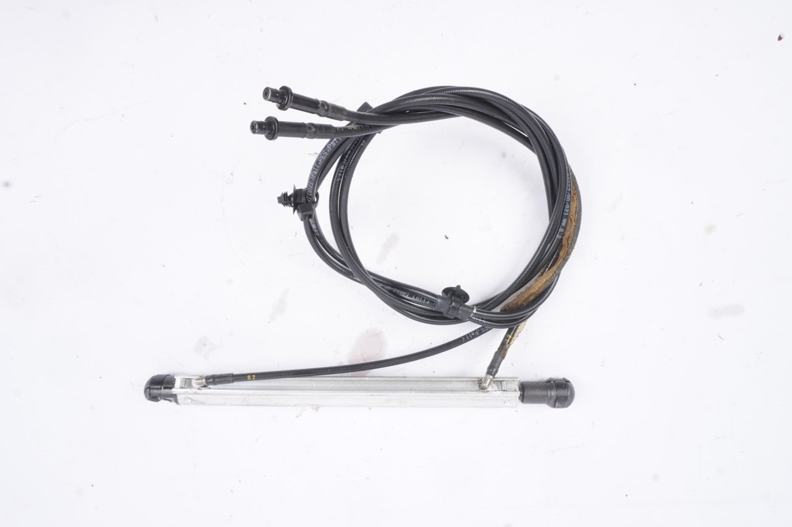 2006 - 2013 VOLVO C70 ROOF HYDRAULIC SHOCK LINE RIGHT PASSENGER SIDE 81 82 OEM